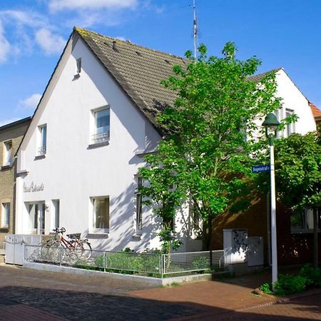 Ferienwohnung Familie Boeckmann Auf 노르데메이 외부 사진
